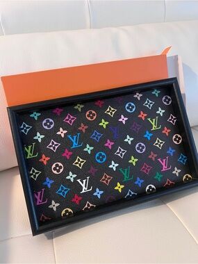 Tray Keychain